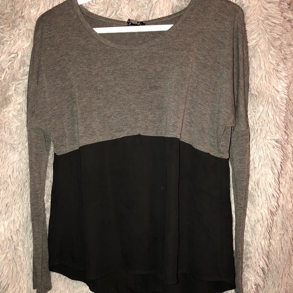 Grey and black top!